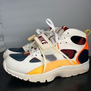 Nike Air Trainer Huarache City Pride Houston